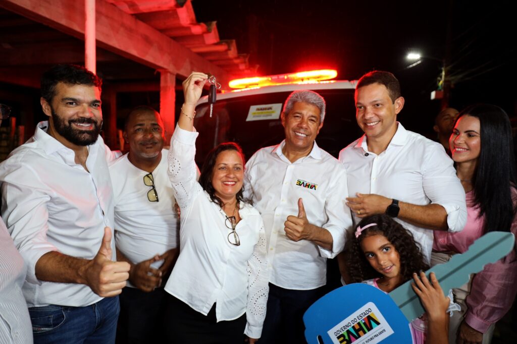 Estado entrega equipamentos para a saúde em Vera Cruz e anuncia mais obras para a segurança e infraestrutura Estado entrega equipamentos para a saúde em Vera Cruz e anuncia mais obras para a segurança e infraestrutura